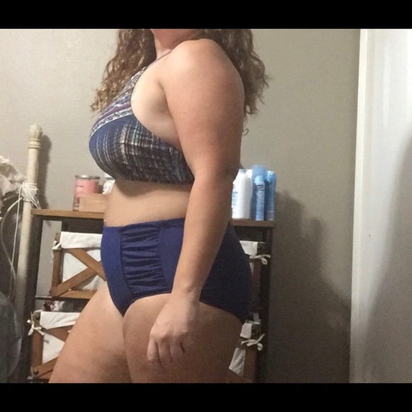 Jessica Simpson High Waisted Bikini - Picture 7 of 9